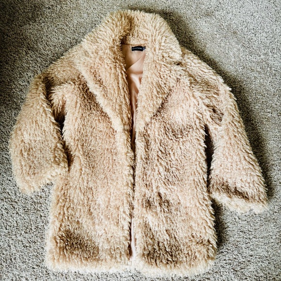 PRETTY LITTLE THING Stone Teddy Faux Fur Coat - Size US 6 - Picture 7 of 10